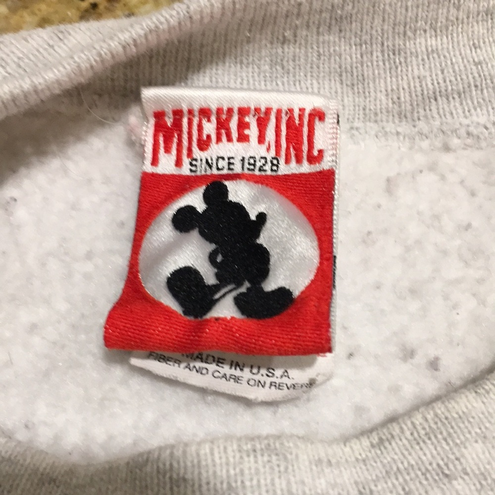 Disneyland 1998 Happy New Year Collectible Sweatshirt Adult Size S/M Like NEW - Picture 4 of 5